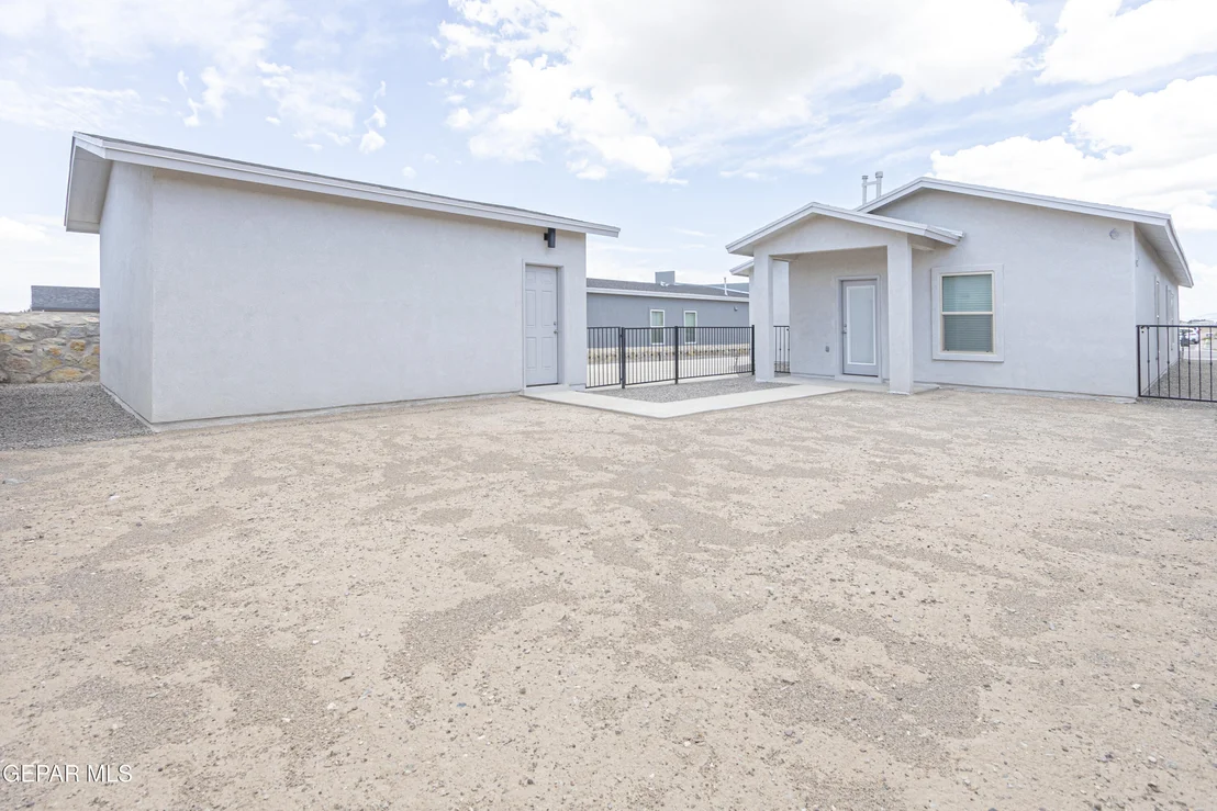 Photo of 546 Spanish Oak Drive