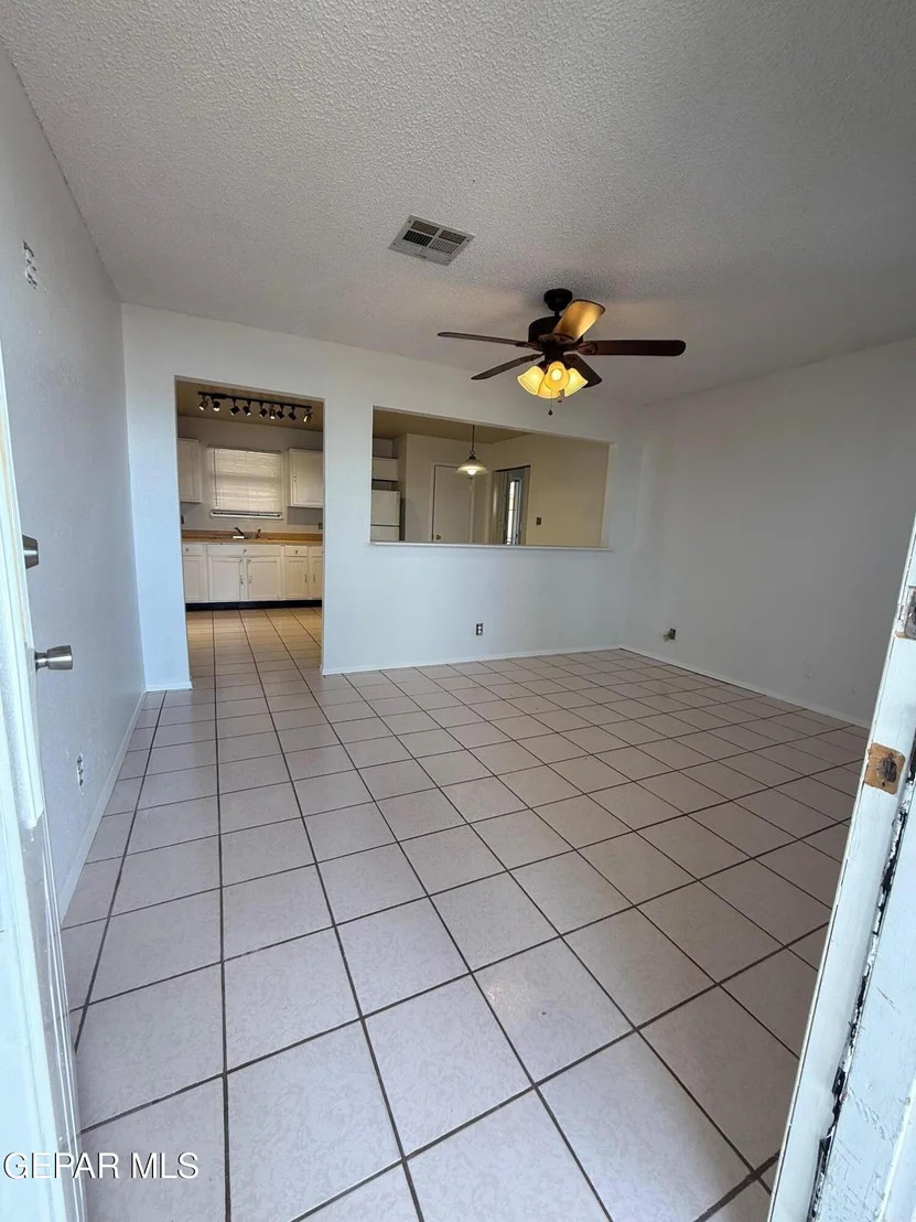 Photo of 13373 Greendale