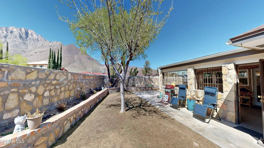 Photo of 2900 Stone Edge Road