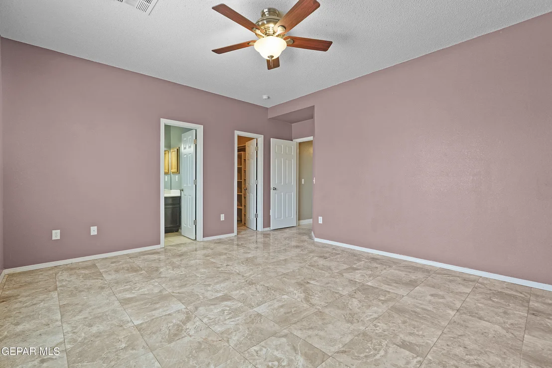 Photo of 10400 MACKENZIE ANN Place