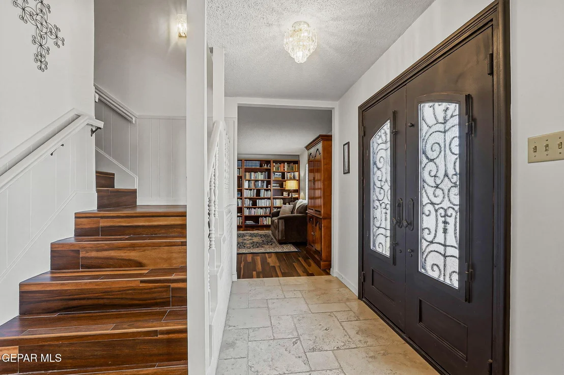 Photo of 301 NORTHWIND Drive