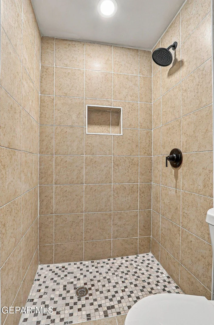 Photo of 5312 DEARBORNE Drive