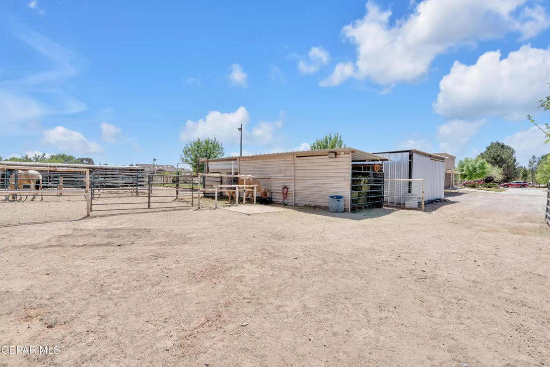 Photo of 7692 River View Drive