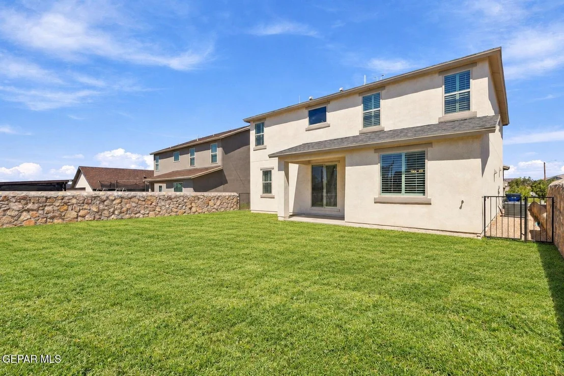 Photo of 7304 GLACIER Drive