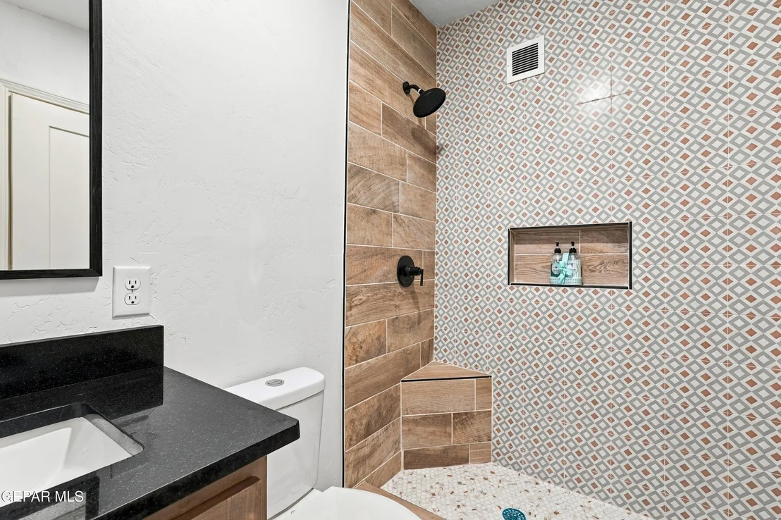 Photo of 5217 HARLAN Drive