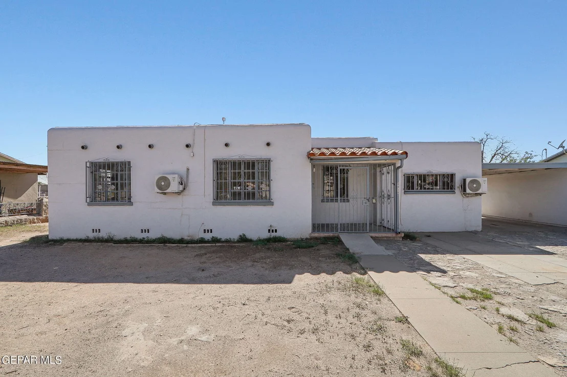 Photo of 8056 Carpenter Drive