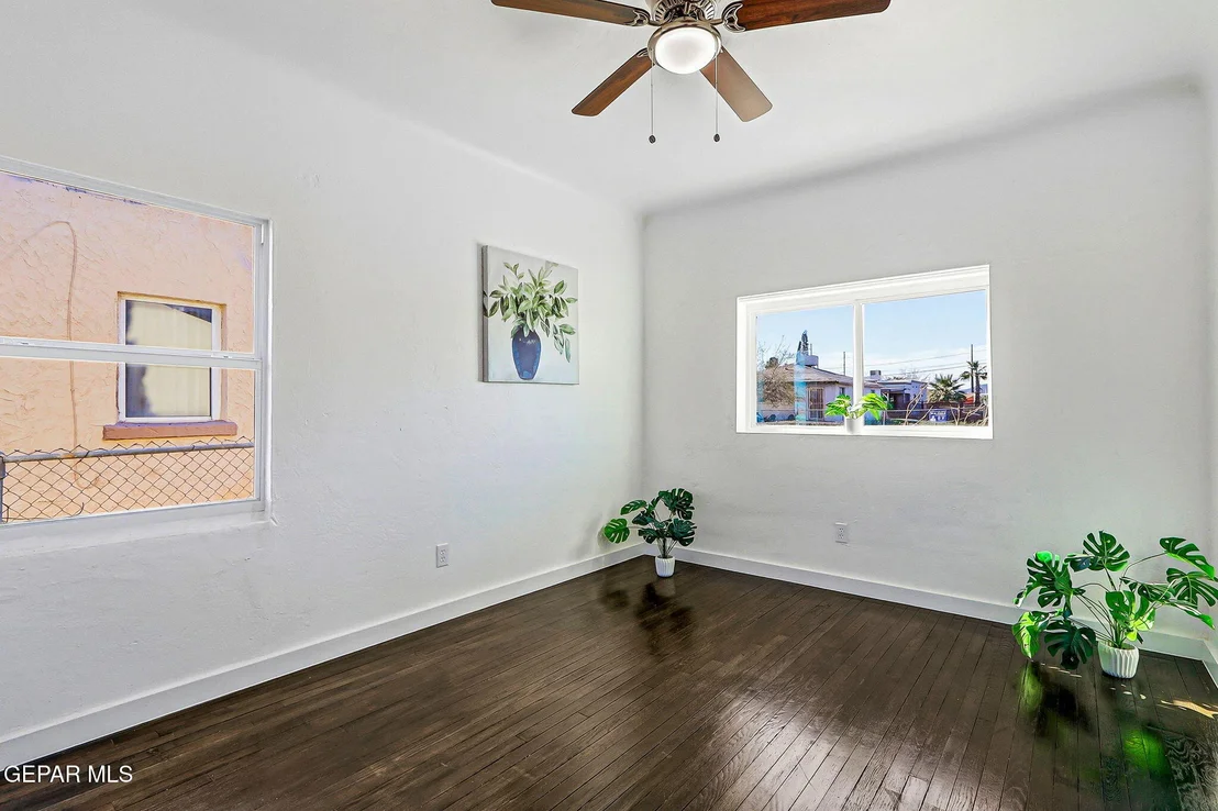 Photo of 228 WOOLDRIDGE Drive
