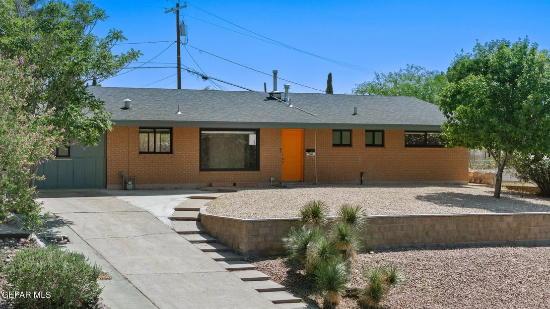 Photo of 814 GALLOWAY Drive