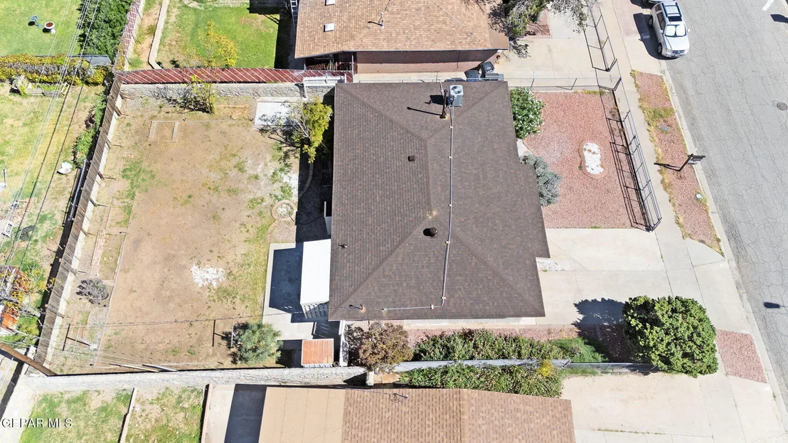 Photo of 4947 AIKEN Lane