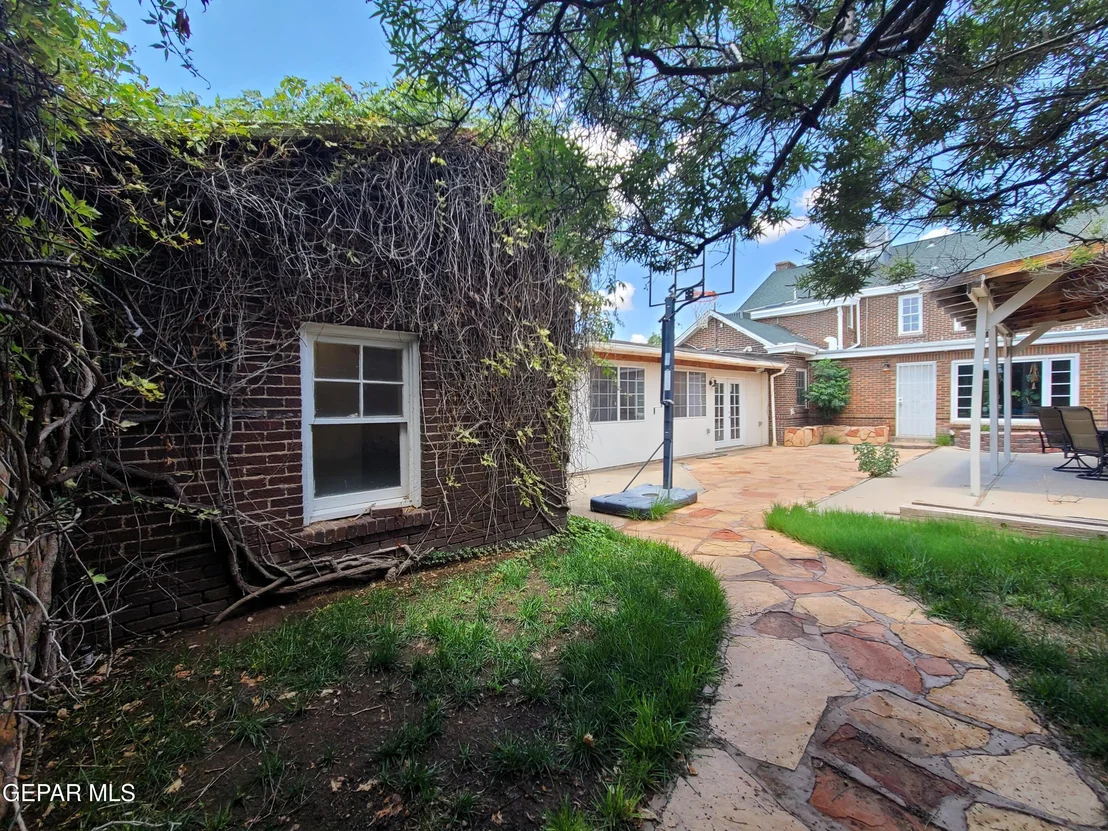 Photo of 602 CINCINNATI Avenue