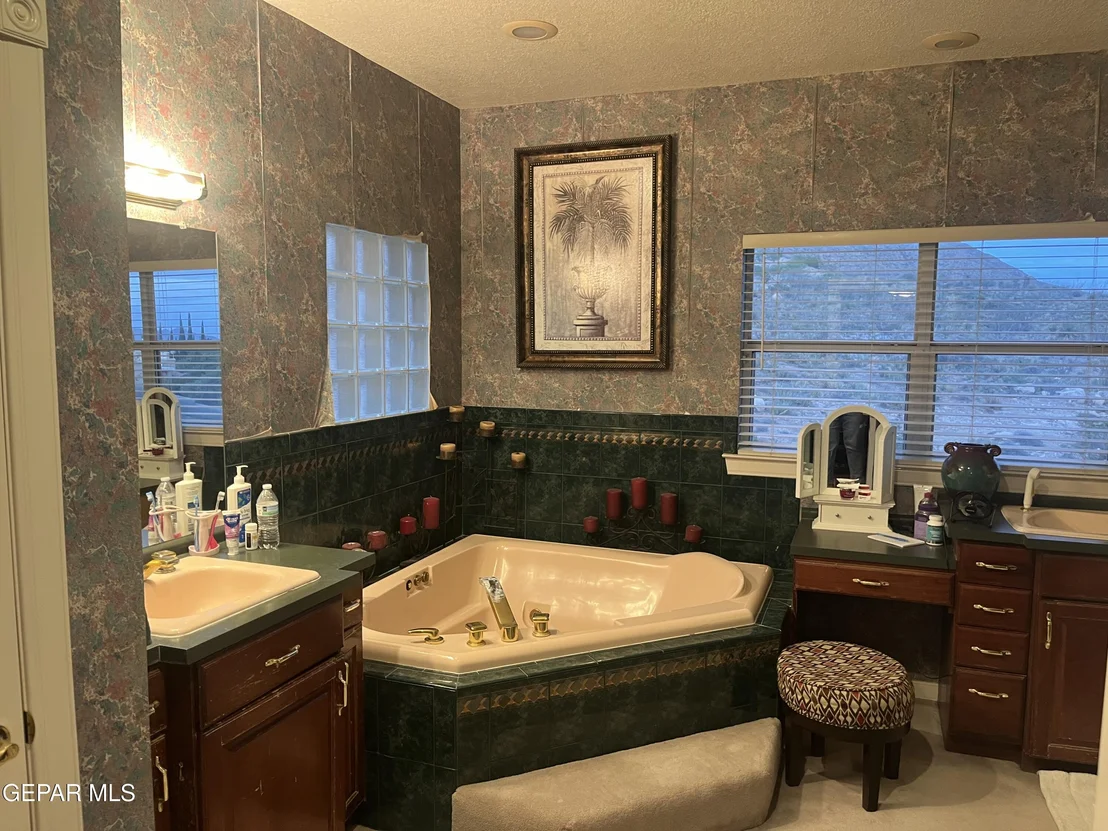 Photo of 5653 BUCKLEY Drive
