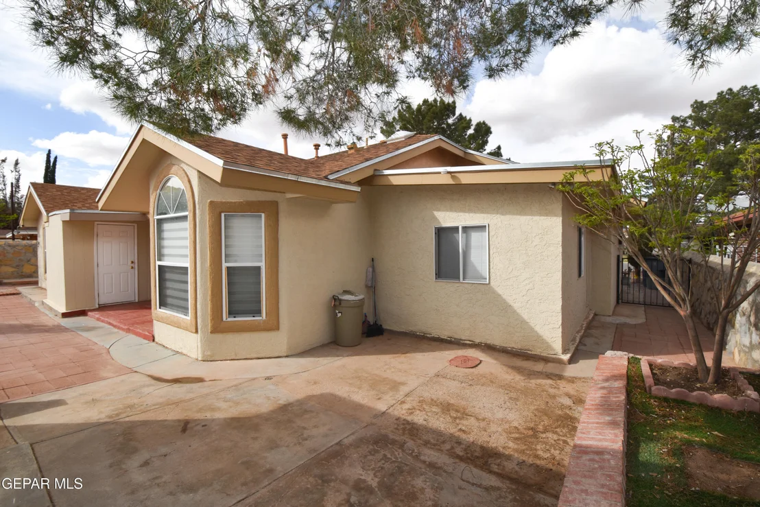Photo of 11432 BOB MITCHELL Drive