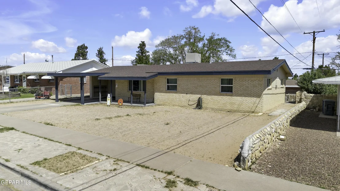 Photo of 9601 Selkirk Drive