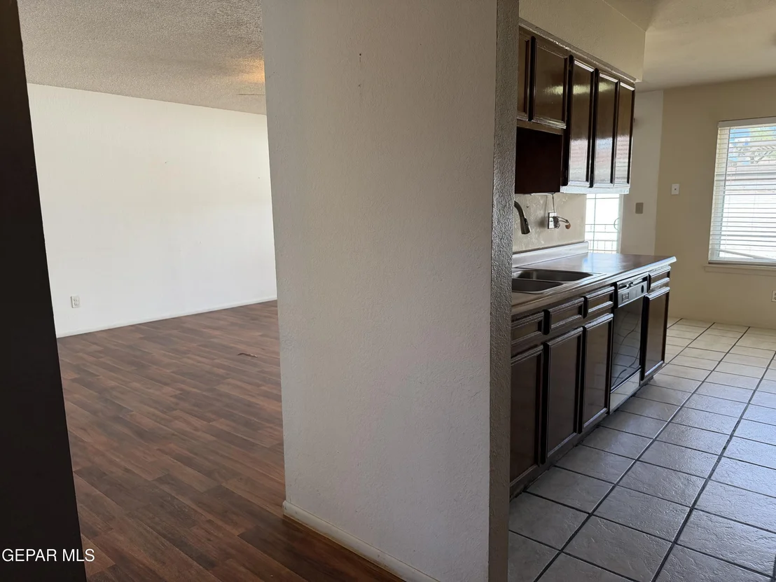 Photo of 1012 ONEIDA Drive