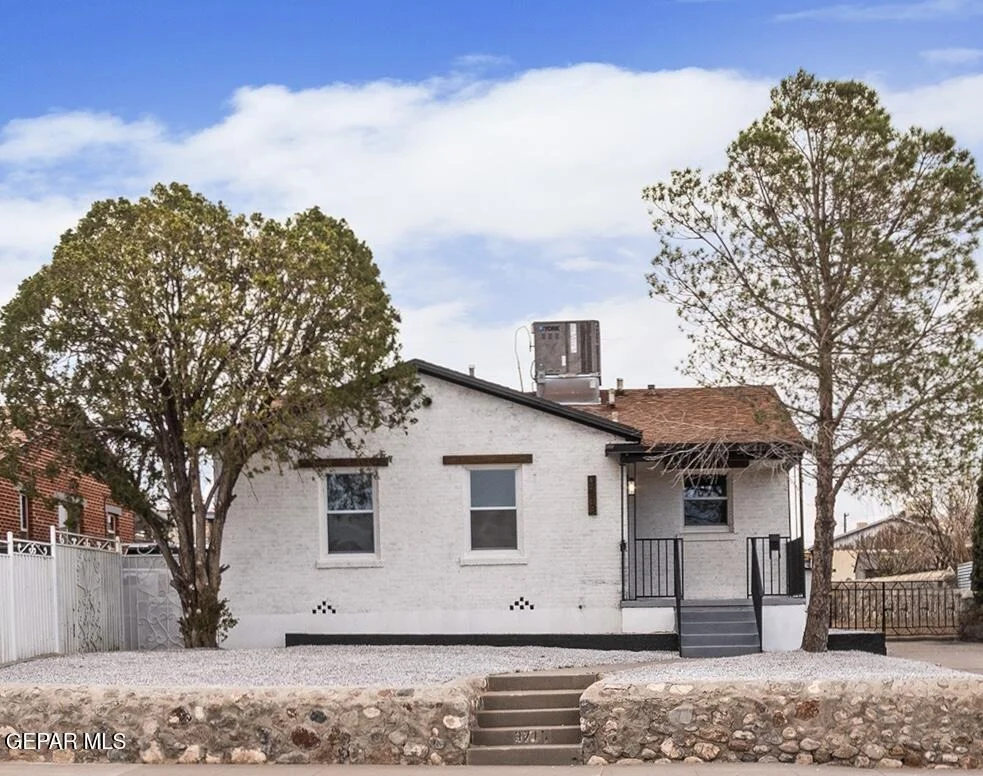 Photo of 3719 Jackson ave Avenue