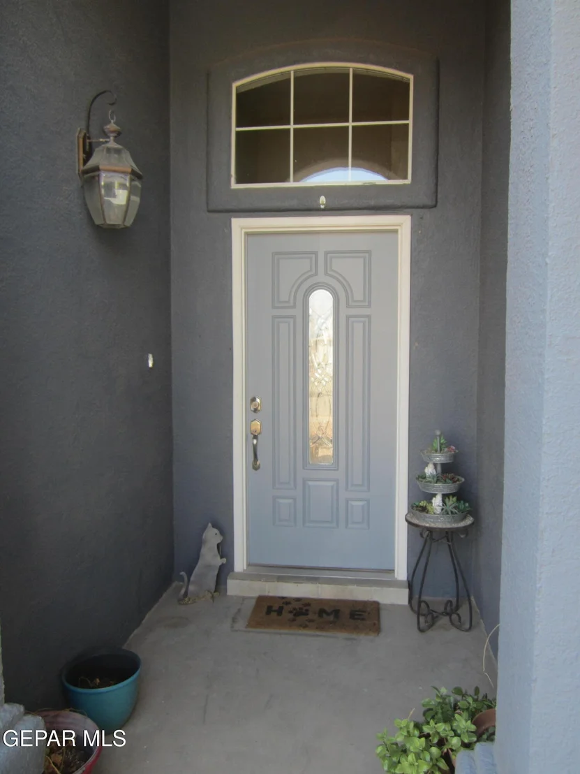 Photo of 7605 Dianjou Drive