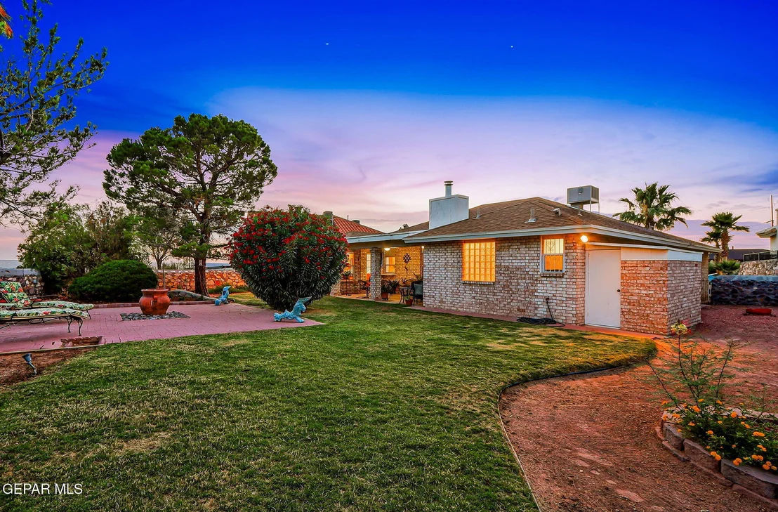 Photo of 7616 DIANJOU Drive