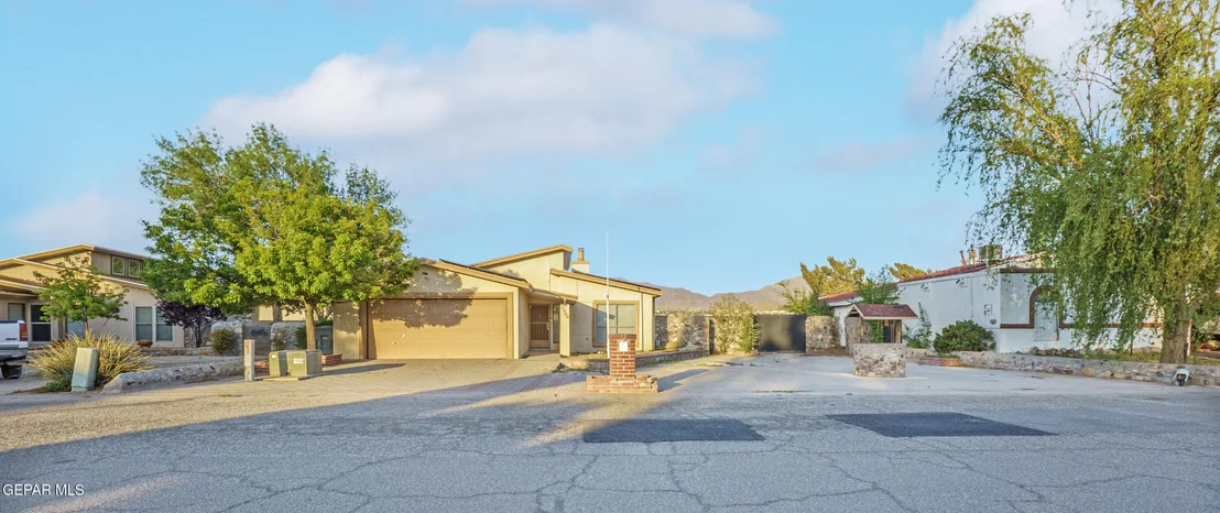 Photo of 5866 OLEASTER Drive