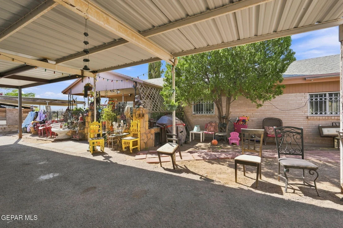 Photo of 8109 Doniphan Drive