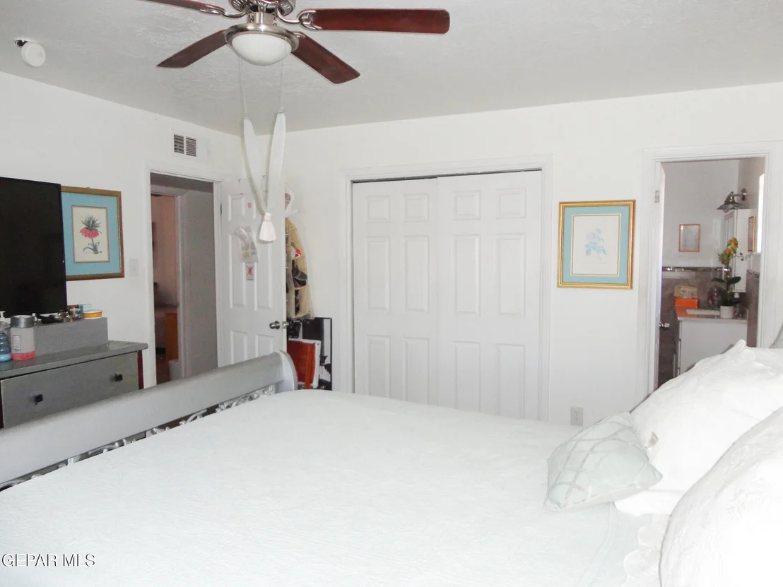 Photo of 624 DE LEON Drive