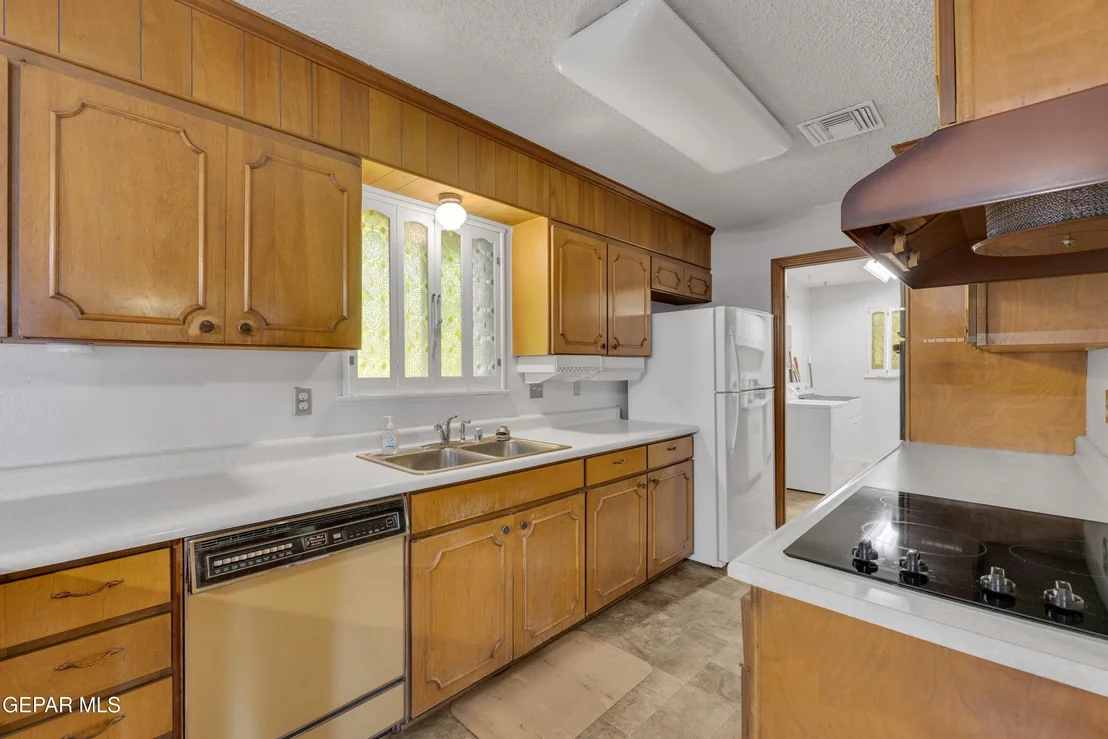 Photo of 8708 Shaver Drive
