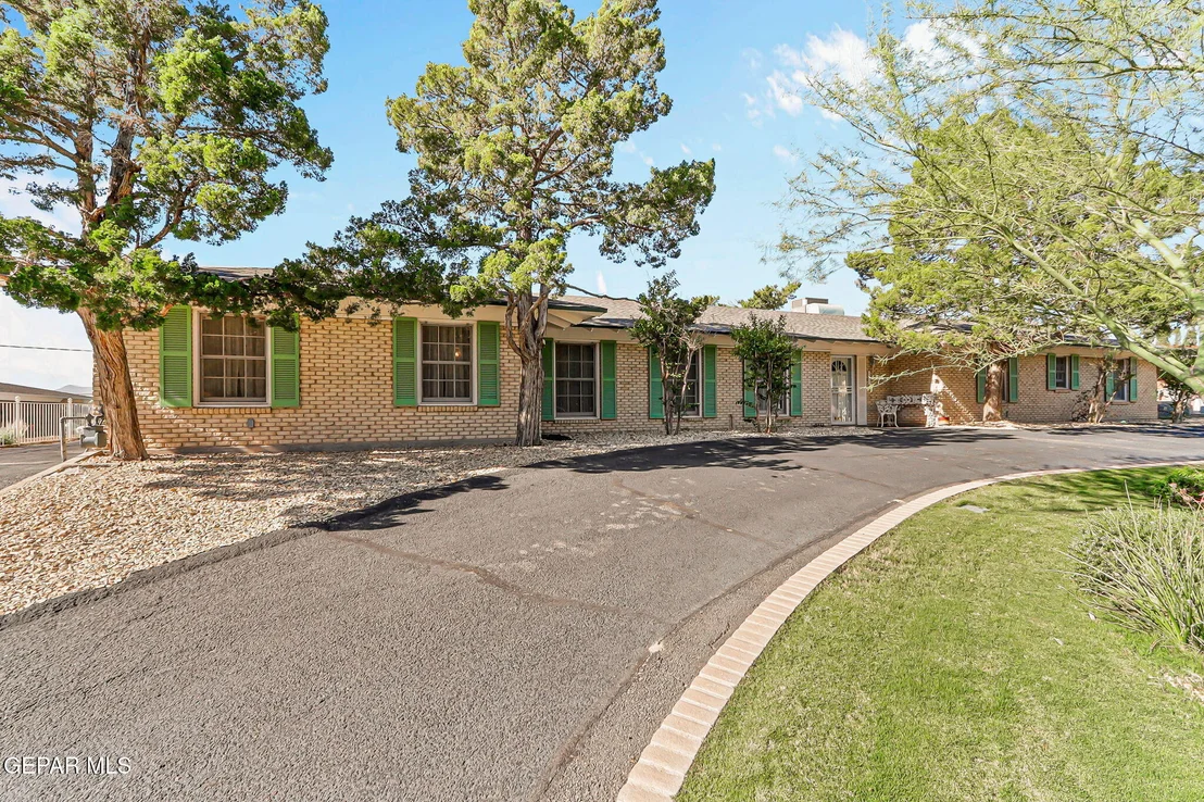Photo of 4007 Flamingo Drive