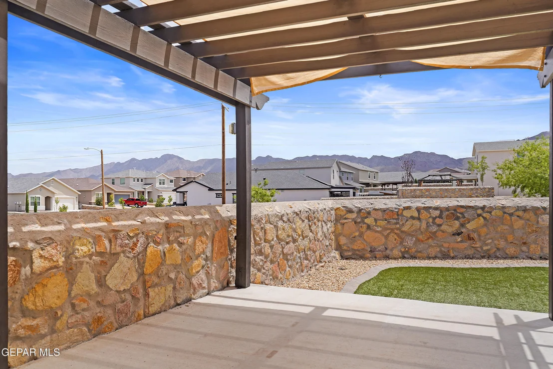 Photo of 7401 EAGLE VISTA Drive