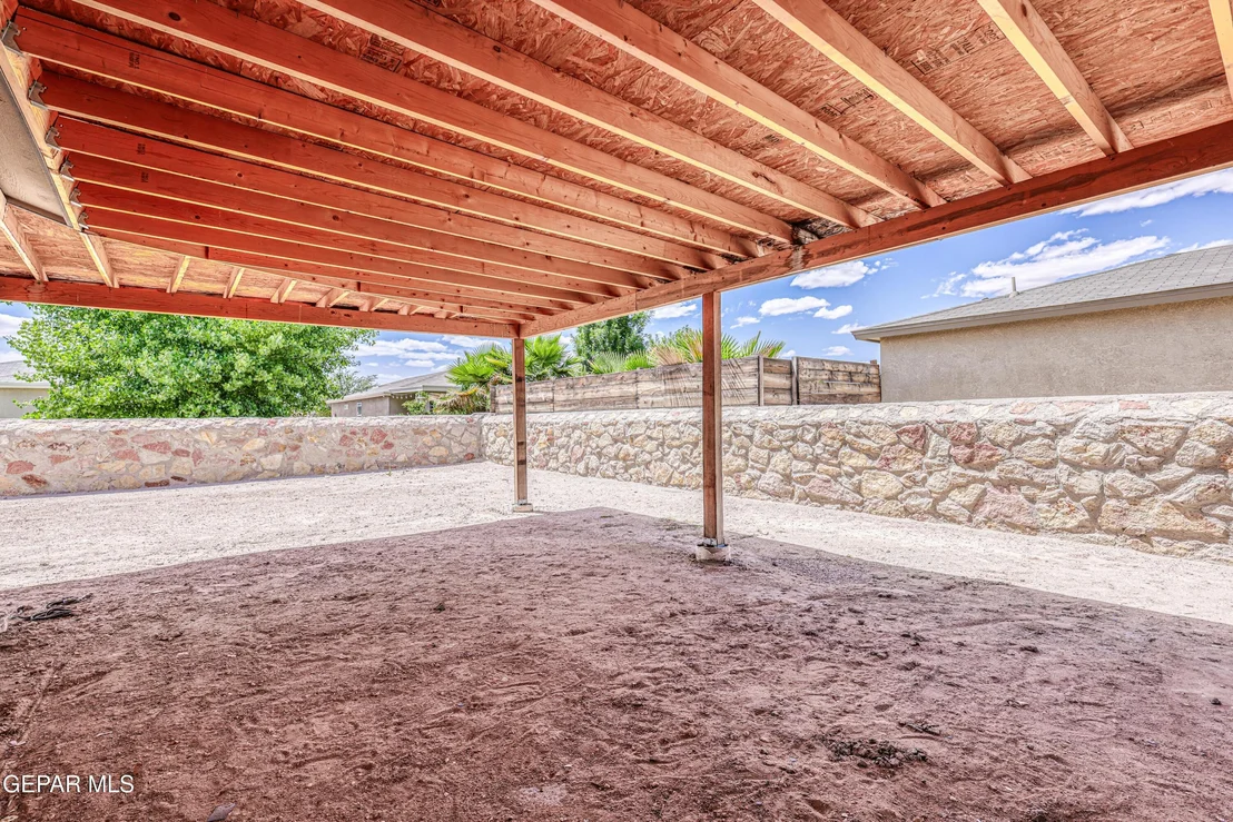 Photo of 909 Talavera Drive