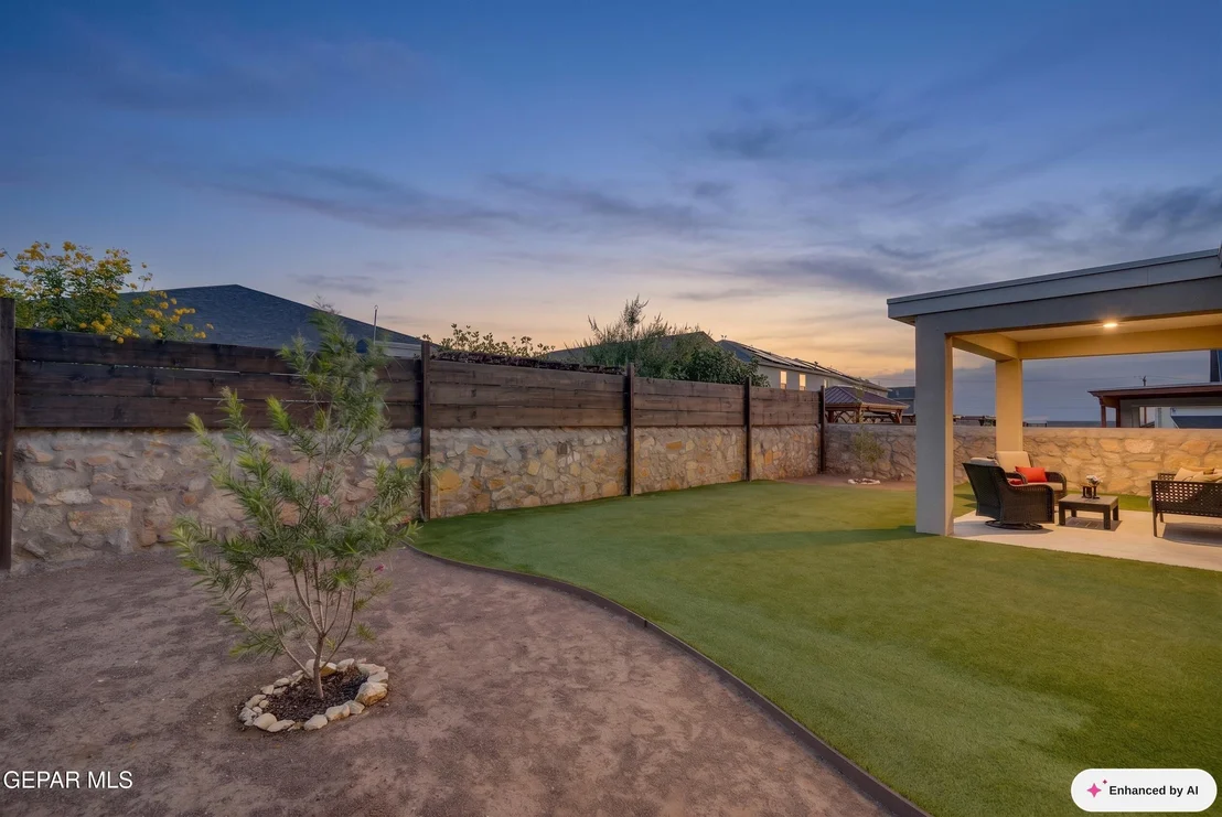 Photo of 7328 Glacier Drive