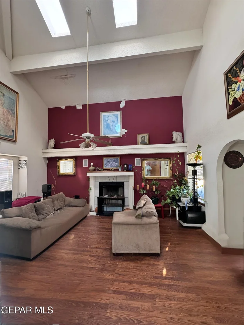 Photo of 7119 Oval Rock Drive