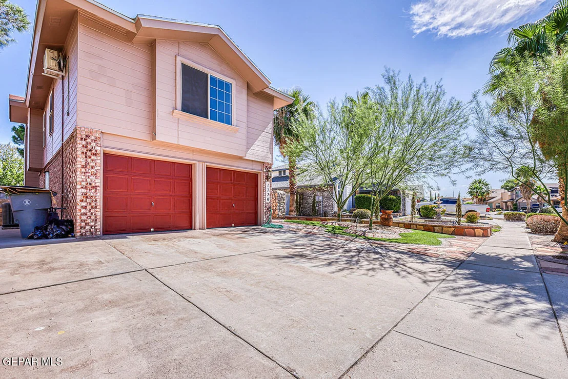 Photo of 1720 FIREHOUSE Drive