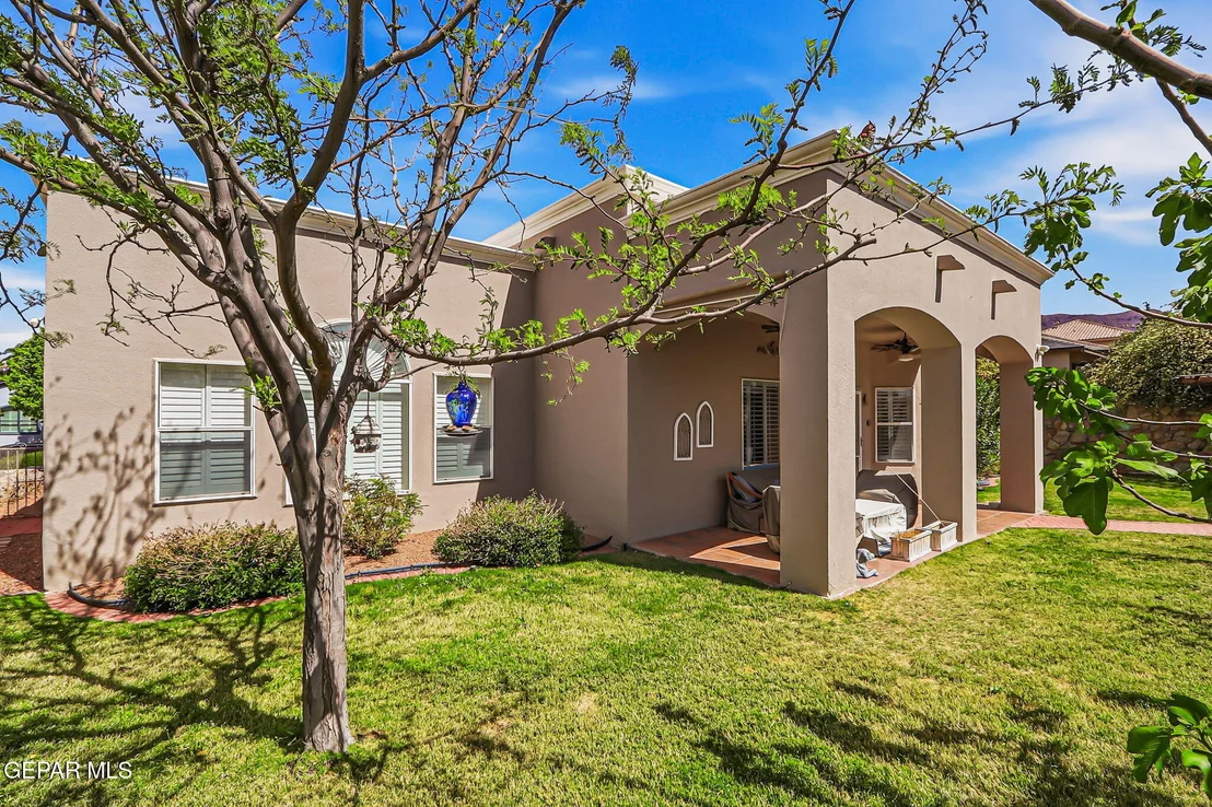 Photo of 6320 FRANKLIN BLUFF Drive
