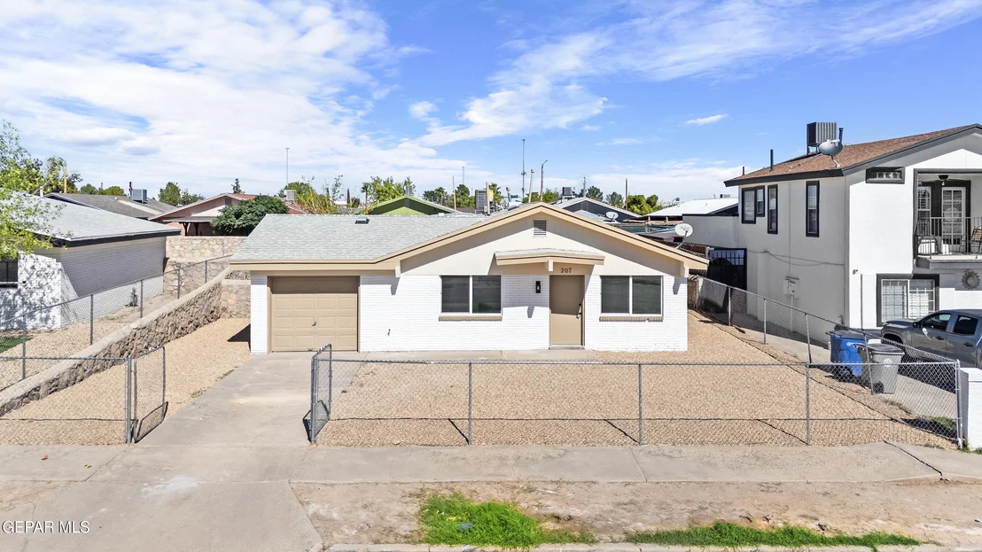 Photo of 207 CARIBE Circle