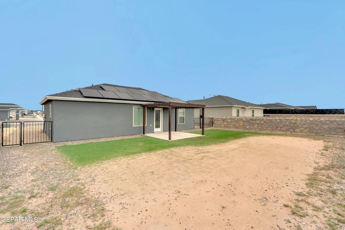 Photo of 1069 WHITEBRUSH Road