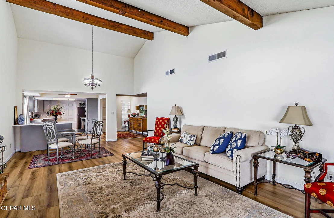 Photo of 5205 VALLEY SPRING Way