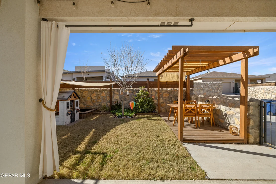 Photo of 6541 TOIVOA Place