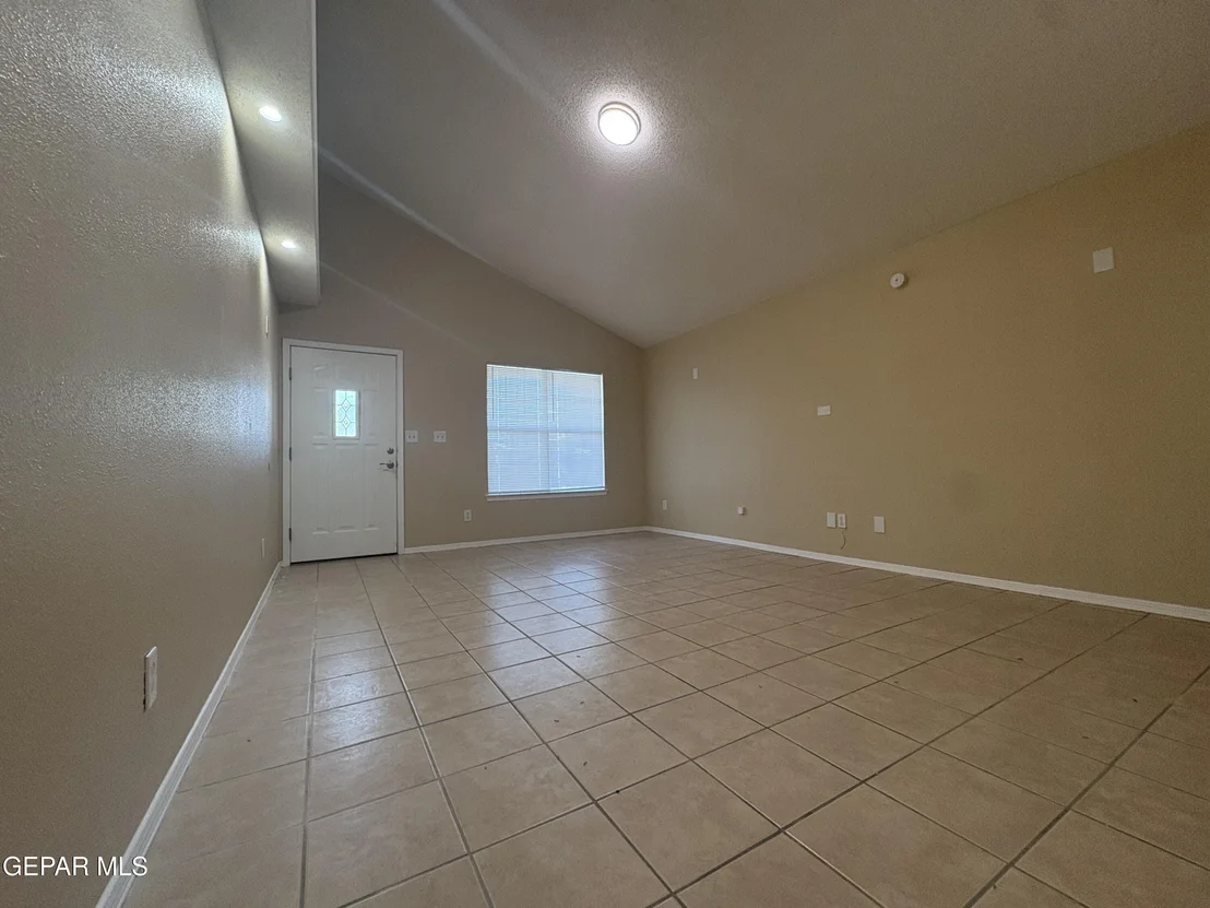 Photo of 3924 Tierra Marfil Road