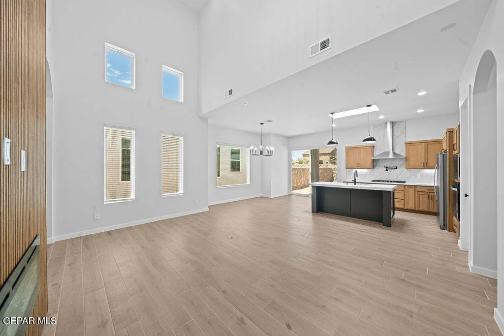 Photo of 1409 DYLAN Place