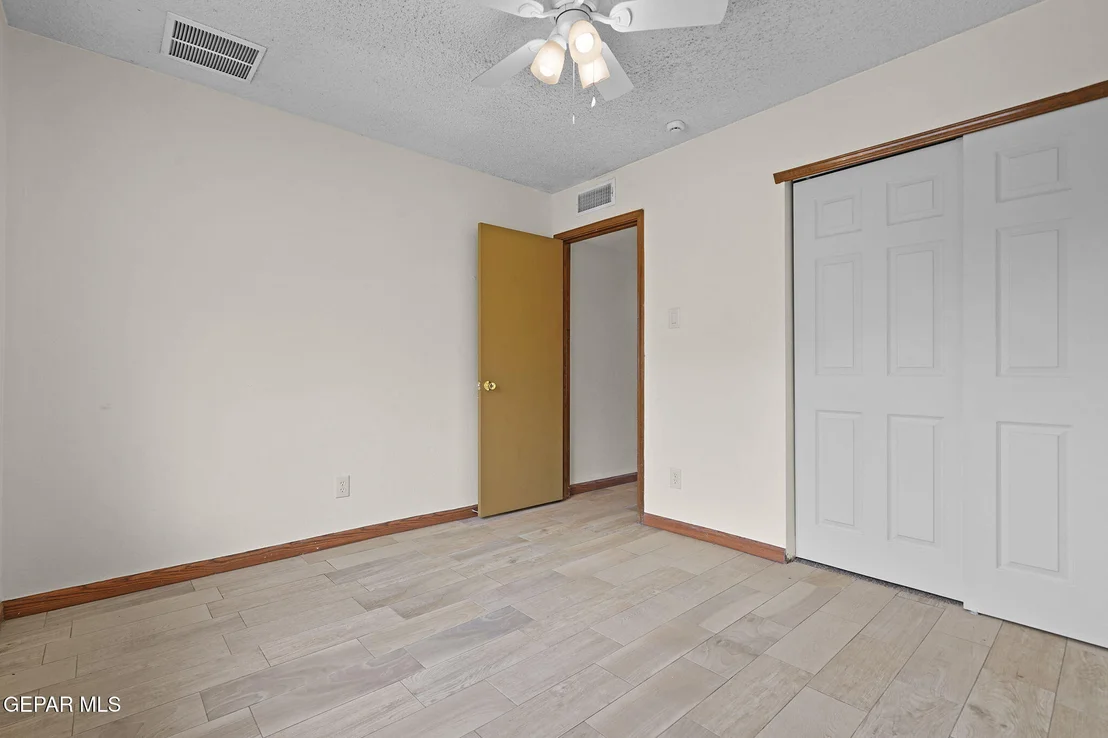 Photo of 3219 MOUNTAIN RIDGE Drive