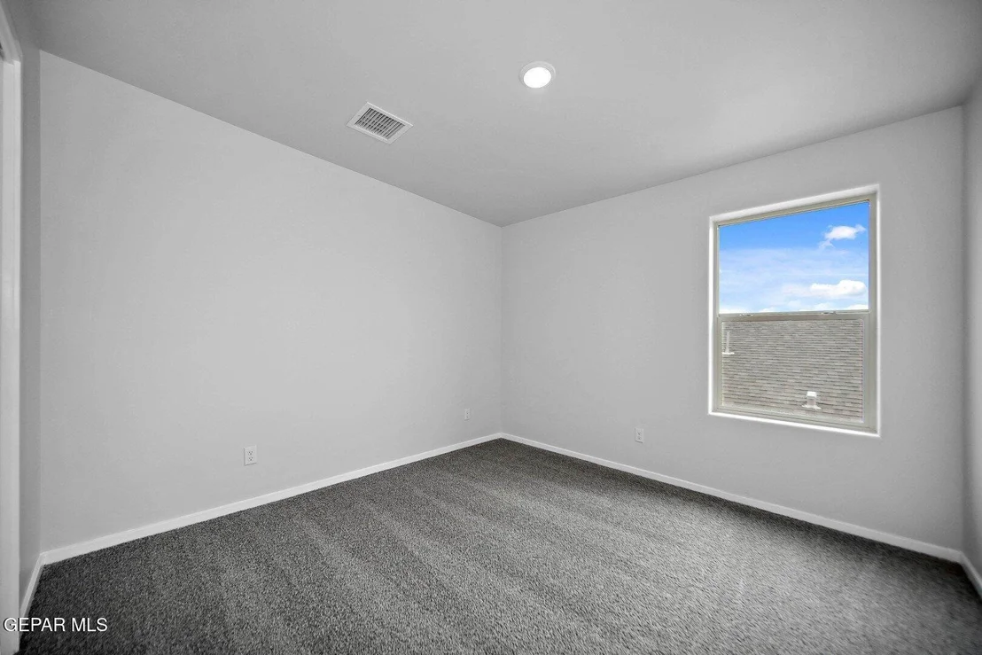 Photo of 13957 Thunder Sky Avenue