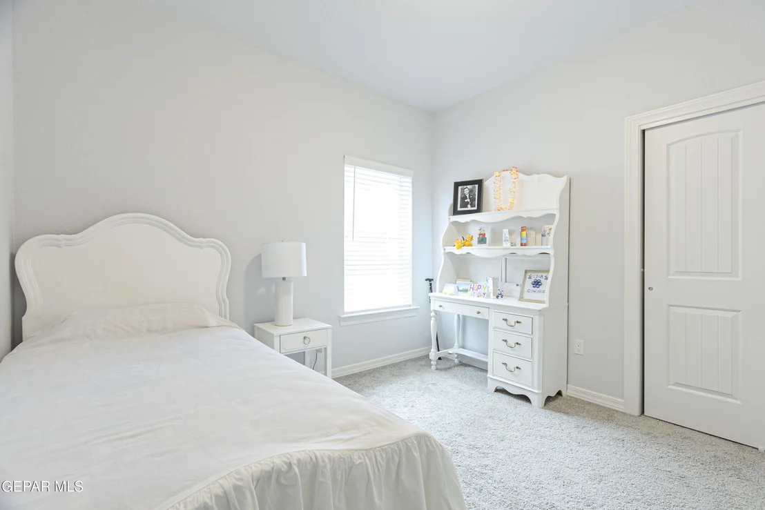 Photo of 546 Spanish Oak Drive