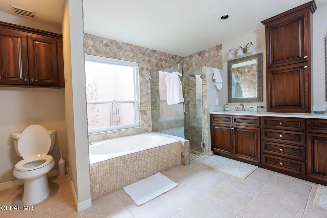 Photo of 7216 SAN MARINO Drive