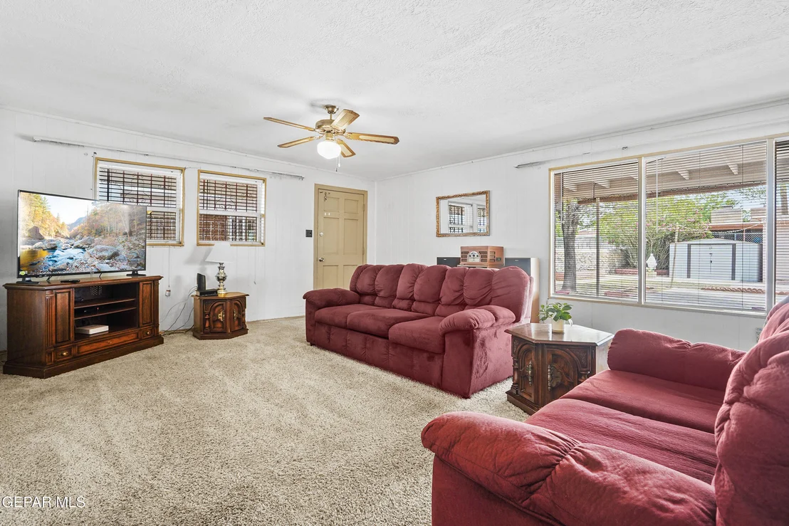 Photo of 656 CORTEZ Drive