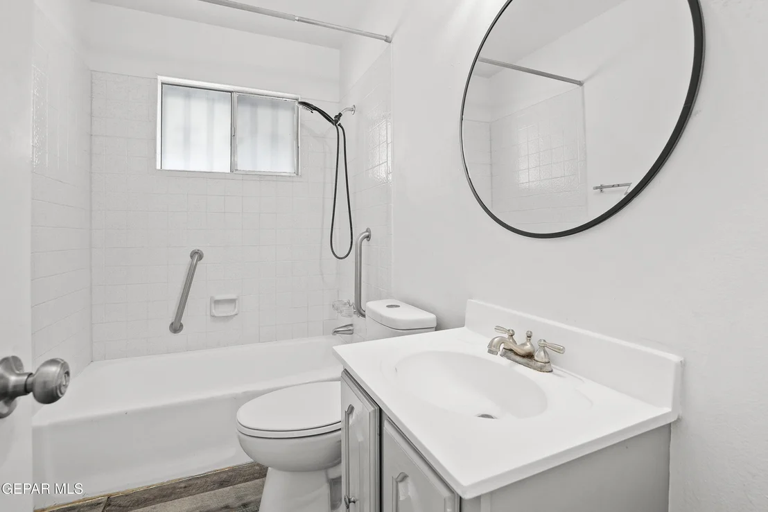 Photo of 5832 DEARBORNE Drive