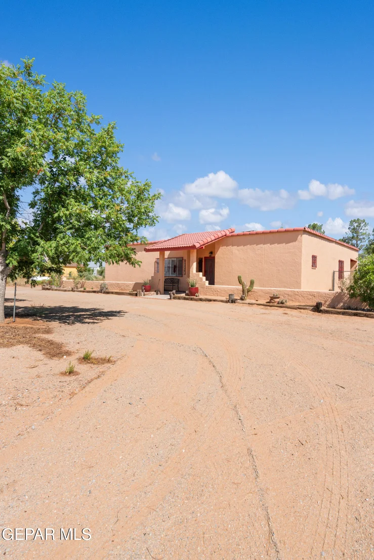 Photo of 5249 DESERT WILLOW Drive