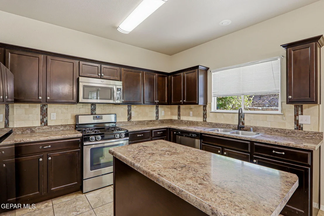 Photo of 6920 CACTUS THRUSH Drive