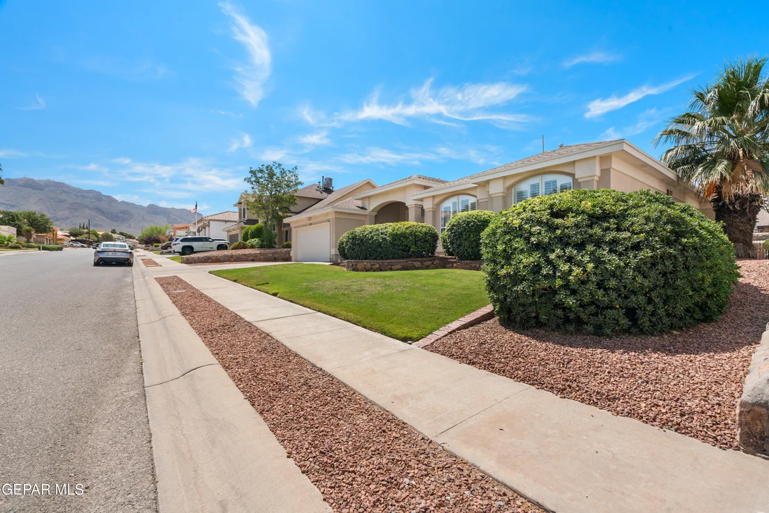 Photo of 6552 ISLA DEL REY Drive