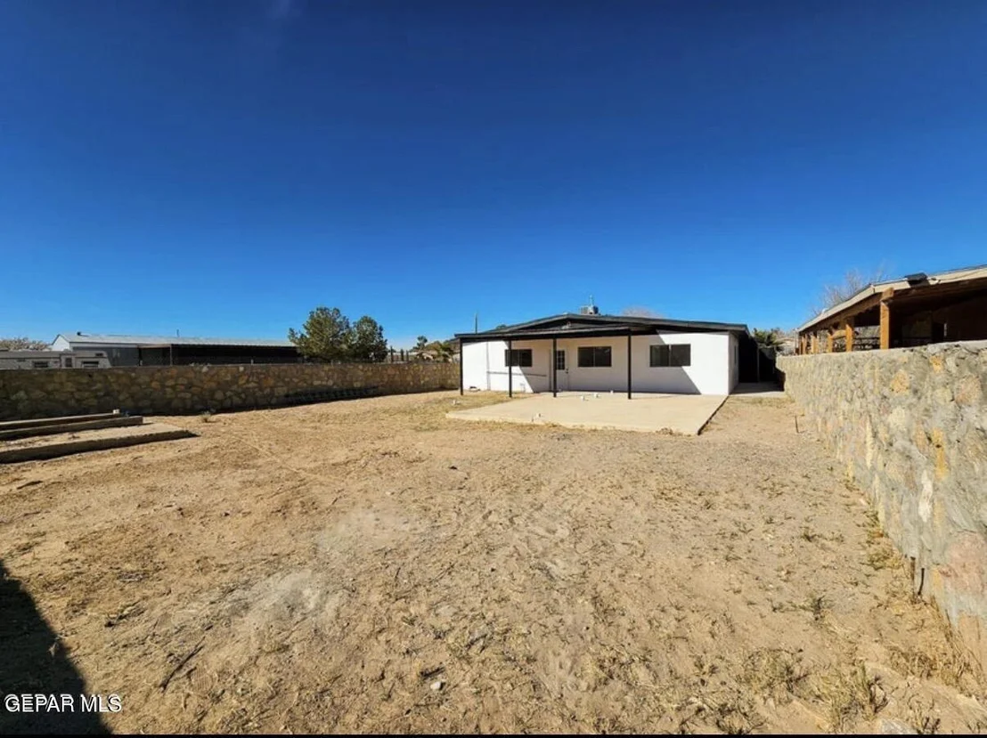 Photo of 14548 Hendrik Drive
