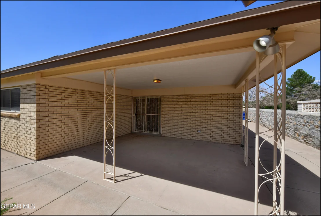 Photo of 8904 METTLER Drive