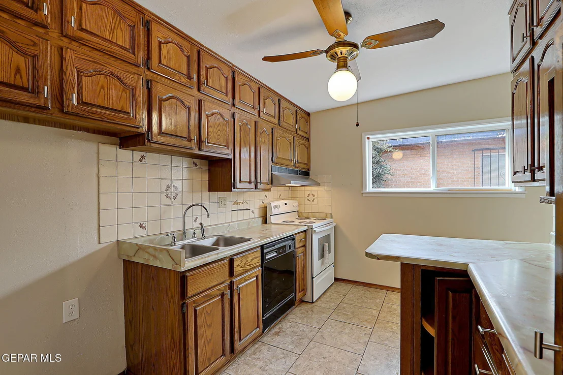 Photo of 5102 Mumm Lane
